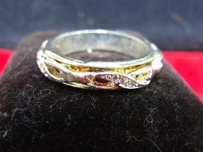 Jabberjewelry.com Silver Tone Chain Spin Ring CZ Gemstones