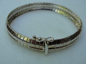 Jabberjewelry.com Vintage Large Silver Omega Bracelet