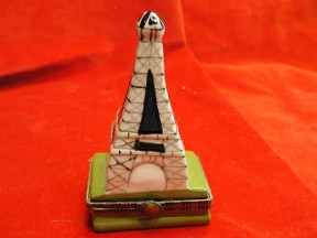 Vintage Eiffel Tower Trinket Box