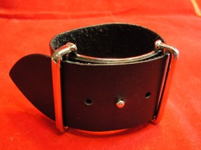 Jabberjewelry.com ALDO black leather belt bracelet