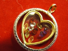 Jabberjewelry.com Floating Gemstone Silver Circle Heart Pendant